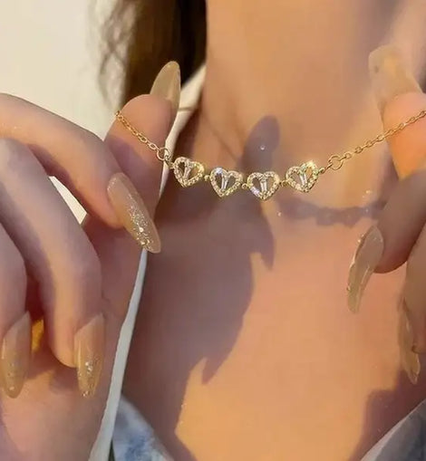 The Clover Necklace